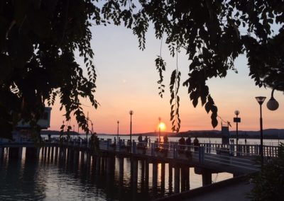 2. Geniet Van Zonsondergang Aan De Boulevard Pasignano